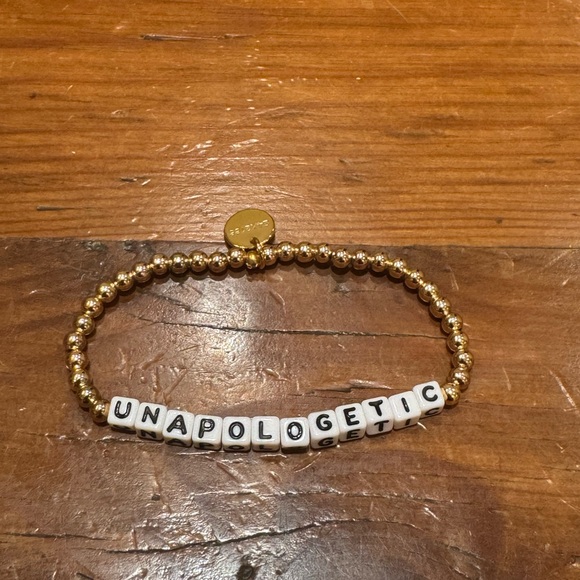 Little Words Project Unapologetic - Picture 1 of 1
